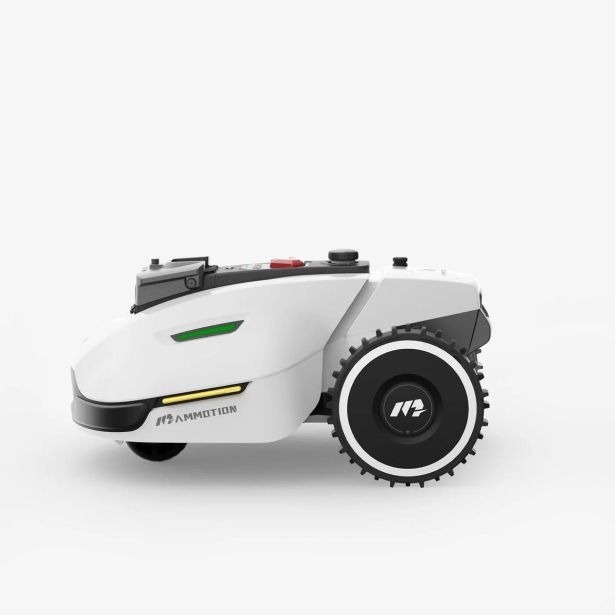 ROBOTSKA KOSILNICA MAMMOTION YUKA 3000