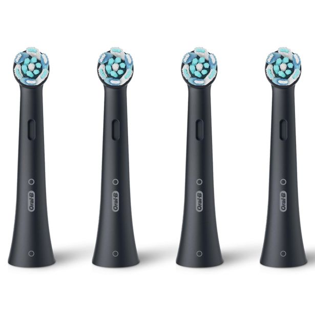 DODATEK ZA NEGO ZOB ORALB ULTIMATE CLEAN BLACK 4CT IO