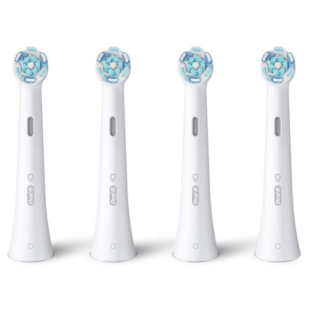 PRIBOR IN DODATKI ORALB ULTIMATE CLEAN WHITE 4CT IO