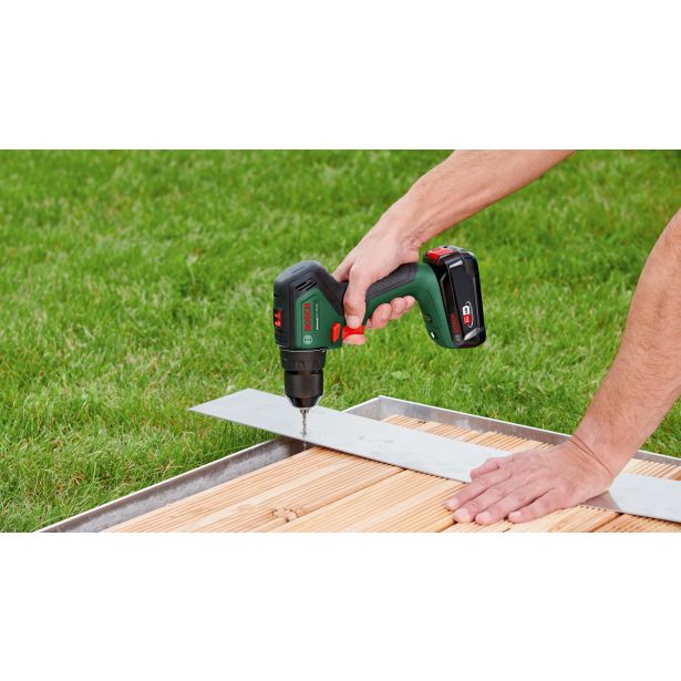 AKUMULATORSKI VRTALNIK BOSCH DIY UNIVERSALDRILL 18V-55