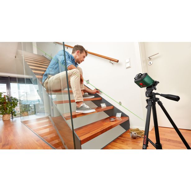 UNIVERSALLEVEL 360 + TT 150 LINIJSKI LASER Z ZELENIM ŽARKOM + STOJALO TT 150