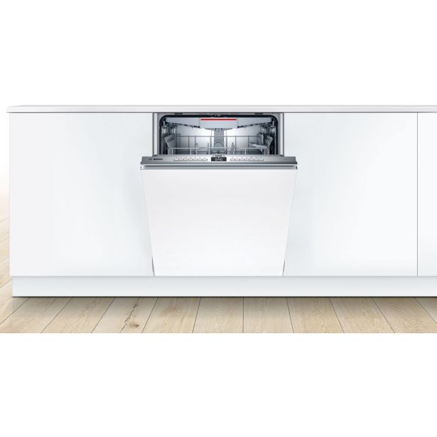 VGRADNI POMIVALNI STROJ BOSCH SBH4HVX31E