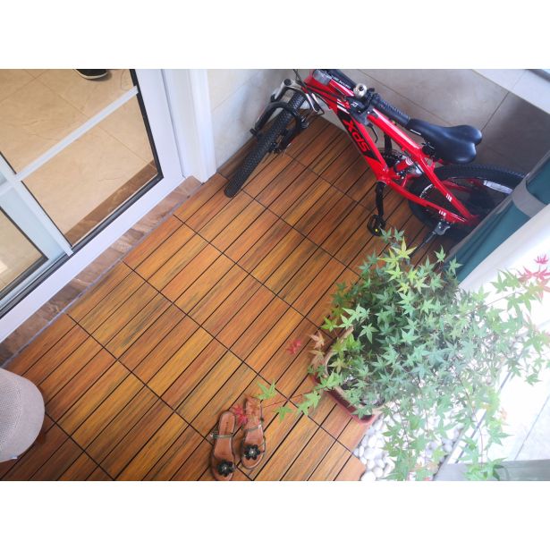 WPC DESKA ZA TERASO BAMBUSWPC KLIK PLOŠČA 3D TEAK 300X300X25 MM