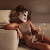 OBRAZNE MASKE IN SAVNE SILK'N LED MASKA ZA OBRAZ