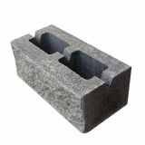 BETONSKI IZDELEK GOREC LOMLJEN ZIDAK SIVO ČRN 40X20X16 CM