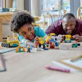KOCKE LEGO CITY GRADBENI TOVORNJAKI ŽERJAV Z RUŠ KROGLO 60391