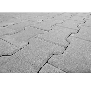 BETONSKI TLAKOVEC OBLAK GROUP H 20X16.5X8 CM OSTRI ROB CEMENTRNO SIV