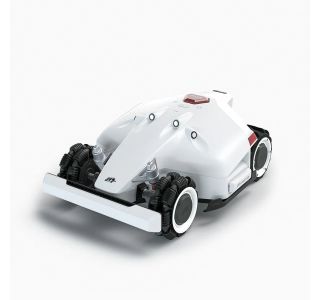 ROBOTSKA KOSILNICA LUBA AWD 1000