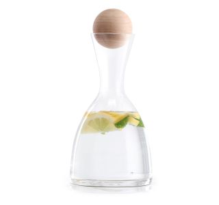 STEKLENA KARAFA Z LESENO KROGLO 750ML